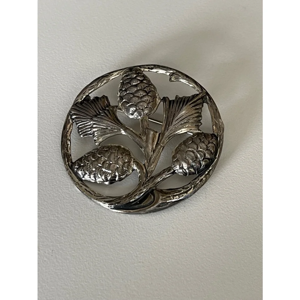 Vintage danecraft sterling brooch